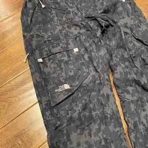 The North Face Snow Pants / Snowboard Pants / Ski Pants